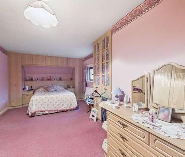 Paddock Lodge, Cotton, IP14 - Photo 6