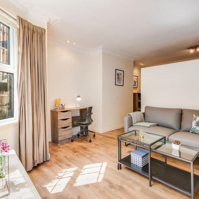 1 bedroom flat to rent - Photo 1