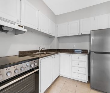 145 York St - Photo 4