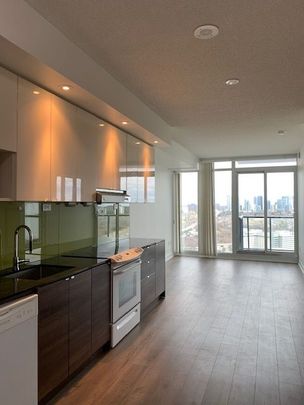 For Lease - 121 Mcmahon Drive Unit# 3107, Toronto, Ontario - Photo 1