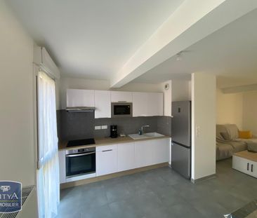 Location Appartement 2 pièces 63m² LE TAILLAN MEDOC 33320 - Photo 3