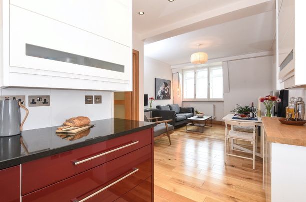 1 Bed Flat, Old Brompton Road, SW5 - Photo 1