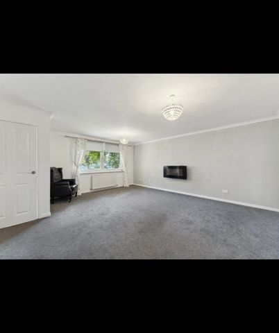 Ritchie Place, Newton Mearns, G77 6UP - Photo 2