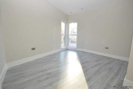 2 bedroom property to rent in Dorking - Photo 5