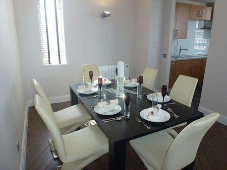 City Road, EC1V - Photo 3