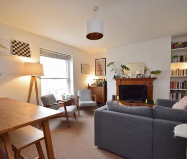 2 bedroom maisonette to rent - Photo 1