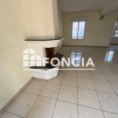 Tout savoir sur cette maison dans le quartier Bois de Verrières-Coulée Verte-Parc Heller, à Antony - Photo 1