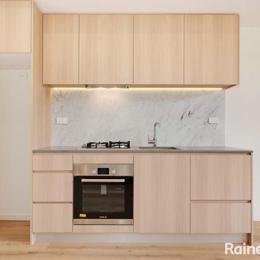 Apartment with 1 bedroom & 1 bathroom - Photo 1