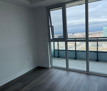For Lease - 38 Honeycrisp Crescent Unit# 2012, Vaughan, Ontario - Photo 2