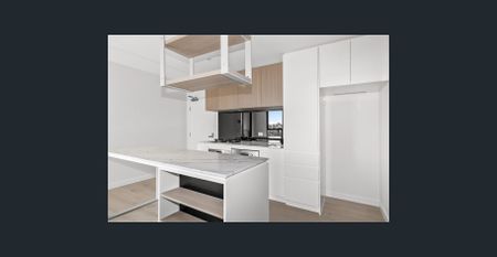 Immaculate 2 bedroom with Entertainers Balcony! - Photo 2