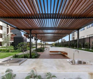 709/15 Jack Brabham Drive, Hurstville - Photo 1