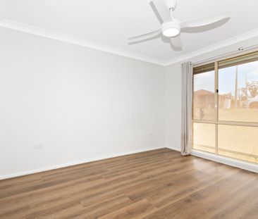 Three bedroom house - Photo 2