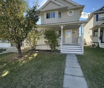 Beautiful Home in the heart of Citadel | 178 Citadel Acres Close Northwest, Calgary - Photo 1