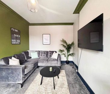 1 bedroom in a house share to rent - Photo 3