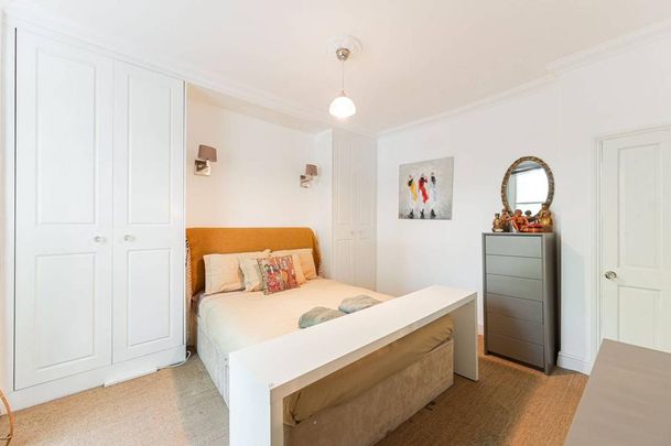 2 bedroom maisonette to rent - Photo 1