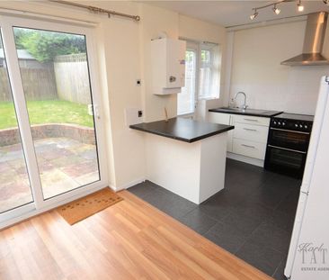 Fishers Lane, Pensby, Wirral, CH61 8SD - Photo 2