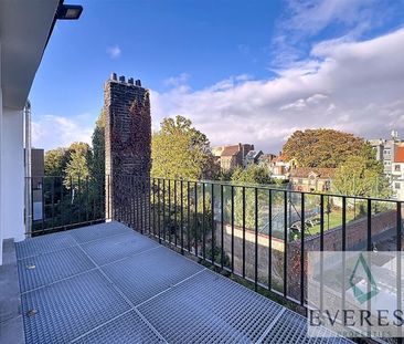 Entre le quartier de l’ULB et la place Flagey avec Très beau studio... - Foto 3