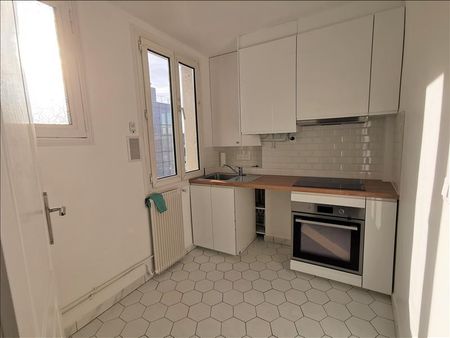 2 pièces - Meublé - 38,5 m² - 5ème étage - Colocation non autorisée - Photo 2