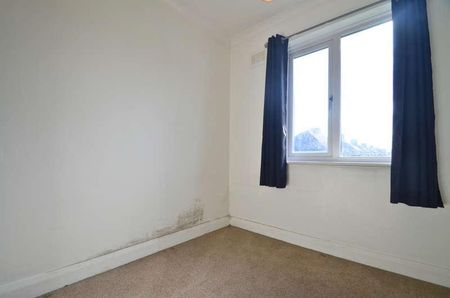 London Road, Staines-upon-thames, TW18 - Photo 3