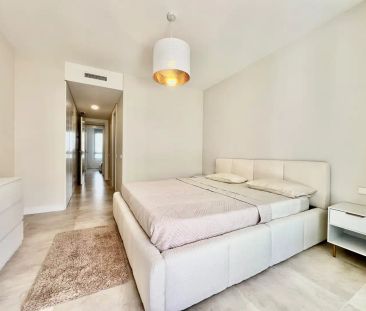 Estepona - Foto 1