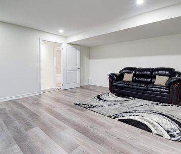 For Lease - 1369 Farmstead Drive, Milton, Ontario - Photo 6