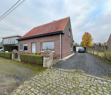 Vrijstaande woning met drie slaapkamers, tuin en garage - Photo 1