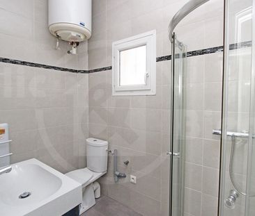 Appartement - 1 pièce - 16,88 m² - Versailles - Photo 2