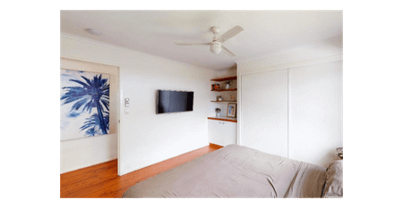 Coastal Living with Ocean Views: Spacious Unit for Rent in Burleigh Heads!" - Photo 3