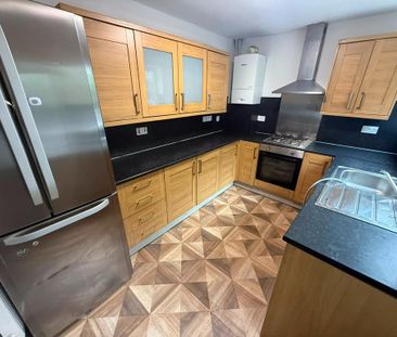 3 bedroom terraced house to rent - Photo 6