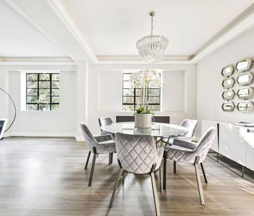 3 bedroom flat to rent - Photo 4