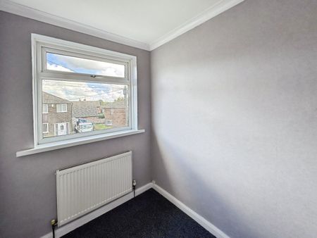 Westcliffe Rise, Cleckheaton, BD19 - Photo 4