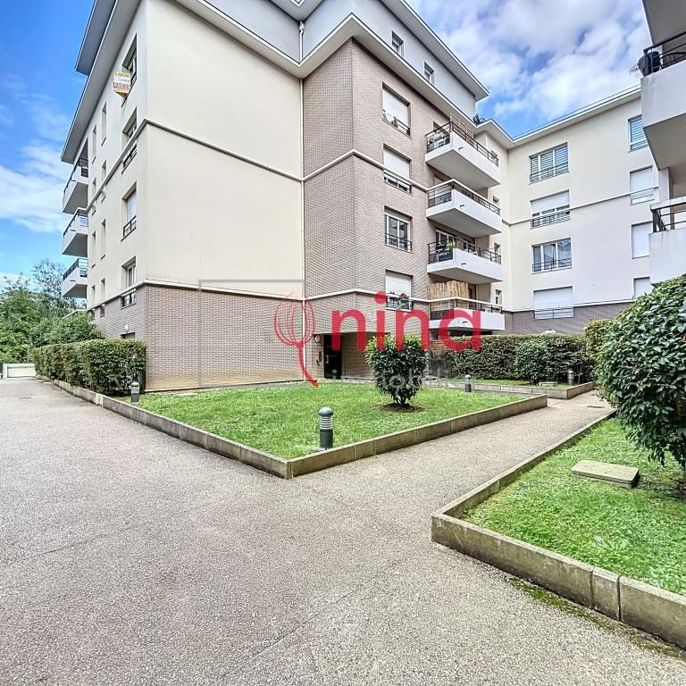 Location Appartement - Photo 1