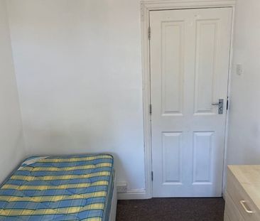Room in a Shared House, Horfield, BS7 - Photo 3