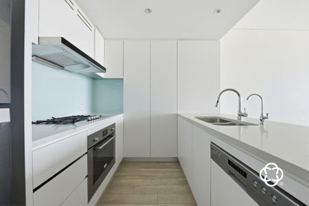 1002/3 Foreshore Place, Wentworth Point NSW 2127 - Apartment For Rent | Domain - Photo 4