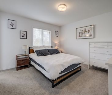 For Lease - 36 Bawcutt Crescent, Brant, Ontario - Photo 6