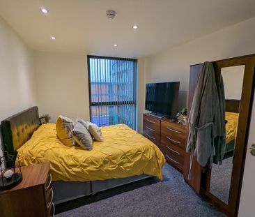 2 bedroom flat to rent - Photo 4
