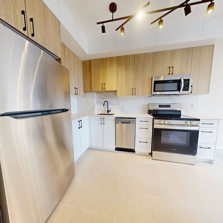 330 Metcalfe, Centretown, Ottawa, ON - Photo 1