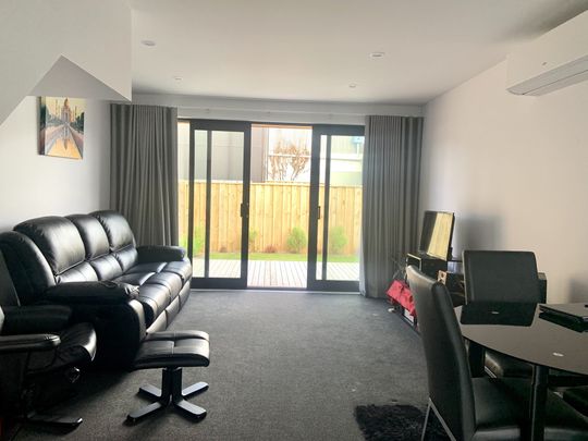 St. Albans, 2 bedrooms - Photo 1