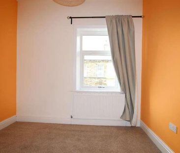 South Parade, Cleckheaton, BD19 - Photo 6