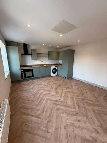 Chesterfield Road, Lichfield, WS14 - Photo 4