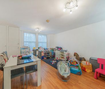 2 bedroom property to rent - Photo 3