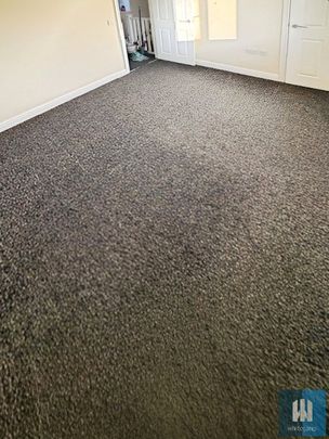 Vicarage Close, South Kirkby, Pontefract, West Yorkshire, WF9 - Photo 1