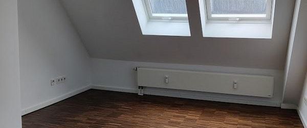 Maisonette-Wohnung mit Balkon in Düssledorf-Oberkassel - Wentzel Dr. - Photo 1