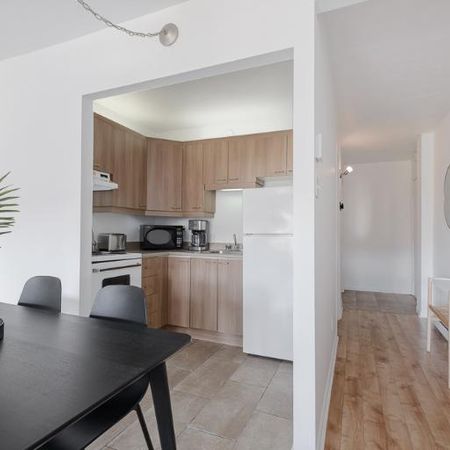 Loft entièrement meublé à louer Sainte-Foy / Sillery juillet 2026 - Photo 3