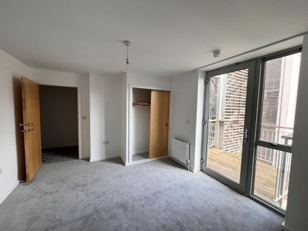 2 bedroom apartment to rent - Photo 4