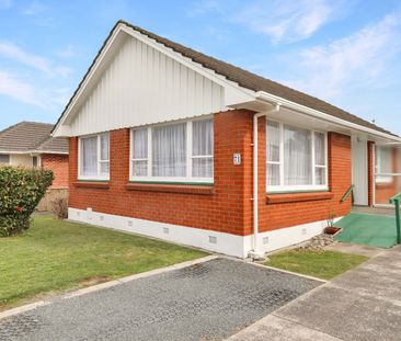 Woburn Living - Photo 5