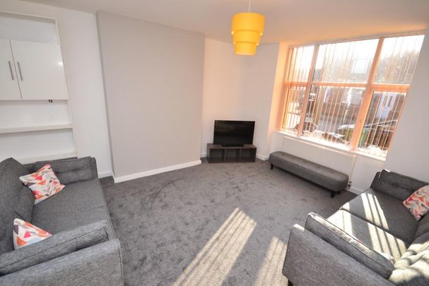 1 bedroom in a house share to rent - Photo 1