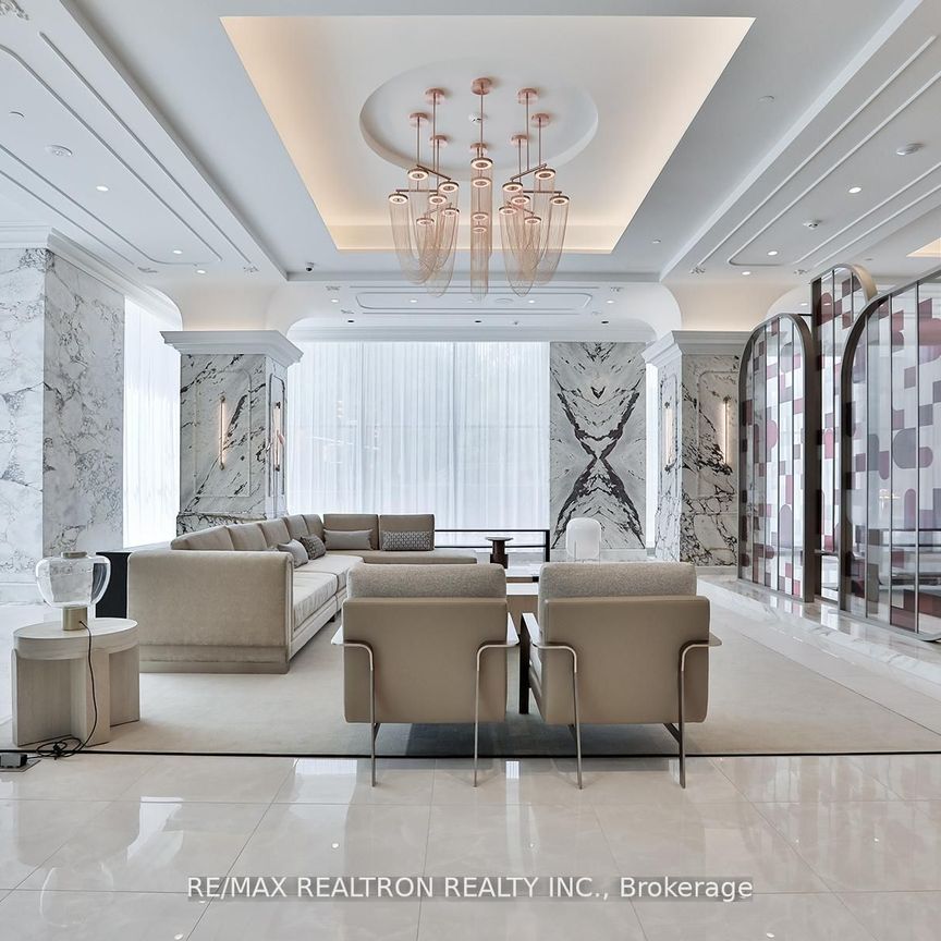 For Lease - 10 Inn On The Park Drive Unit# 901, Toronto, Ontario - Photo 1