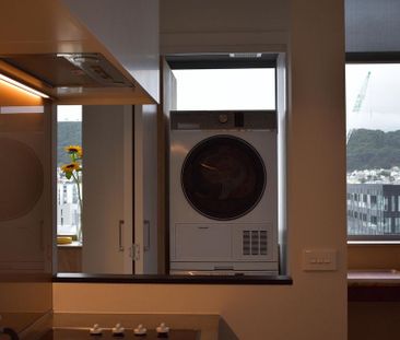 Premium City penthouse Apartment for Lease - Photo 2