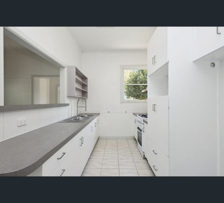 15 Murphy Street, Kennington, Vic 3550 - Photo 3